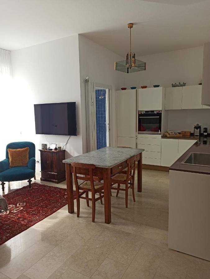 Ampio Ed Incantevole Monolocale A Citylife Milánó Kültér fotó